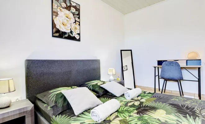 Maison Laves de paix, Sainte-Rose, Tropic Locations