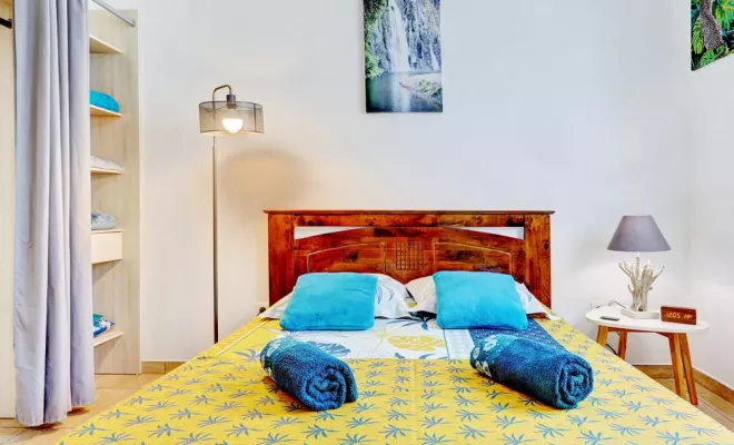 Maison Laves de paix, Sainte-Rose, Tropic Locations